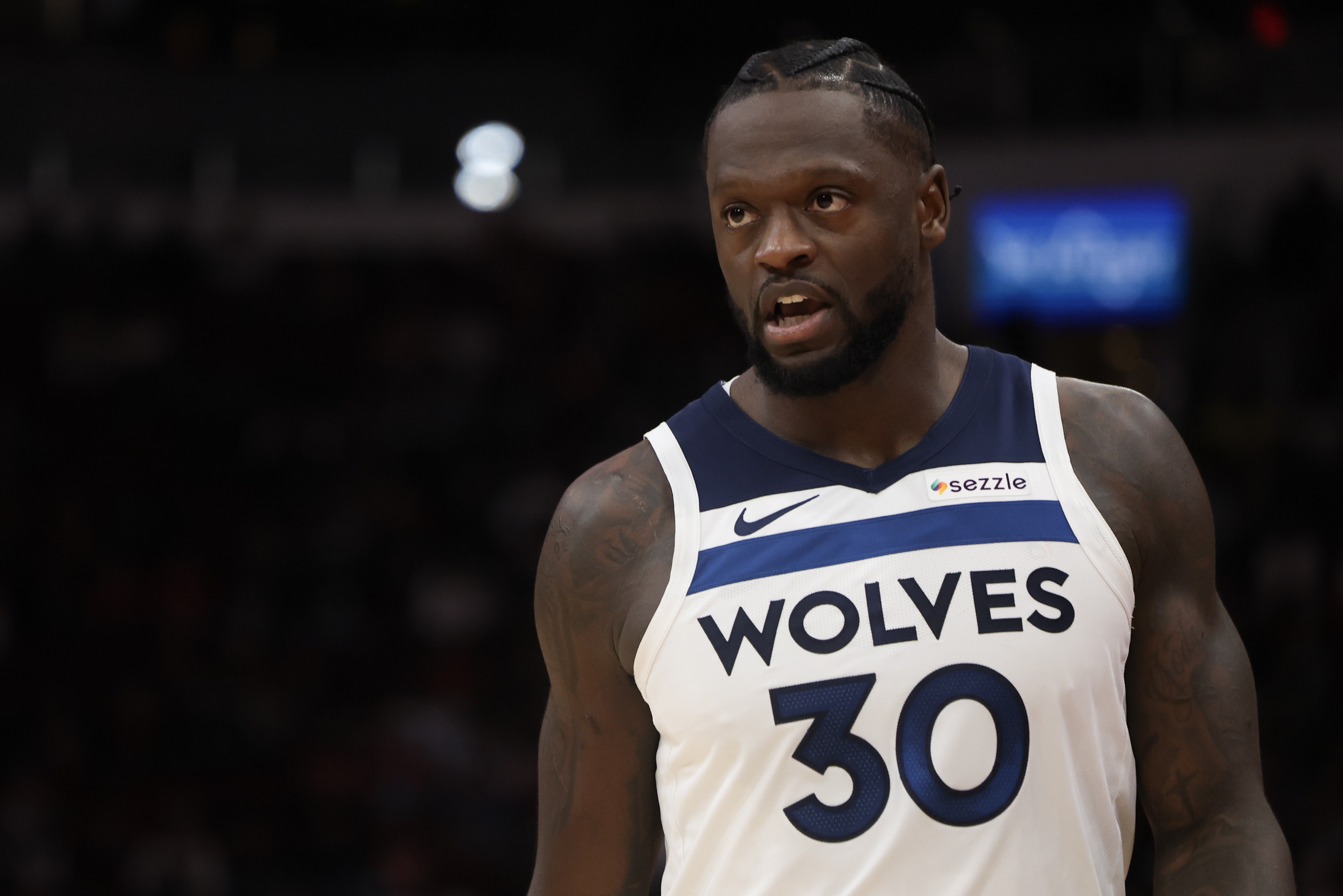 真尽力局！兰德尔25中14&amp;罚球11中9空砍赛季新高39分 第三节17分